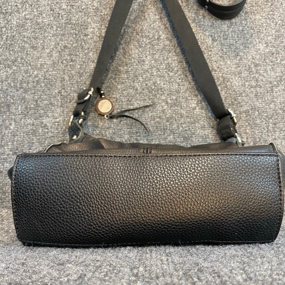 The Sak Silverlake Black Pebbled Leather Studded Crossbody Bag Purse Tassel - Picture 4 of 10